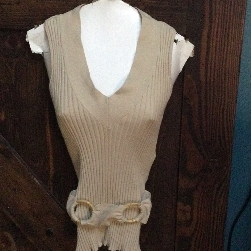 BoHo deep v-neck fitted belt attached tank top